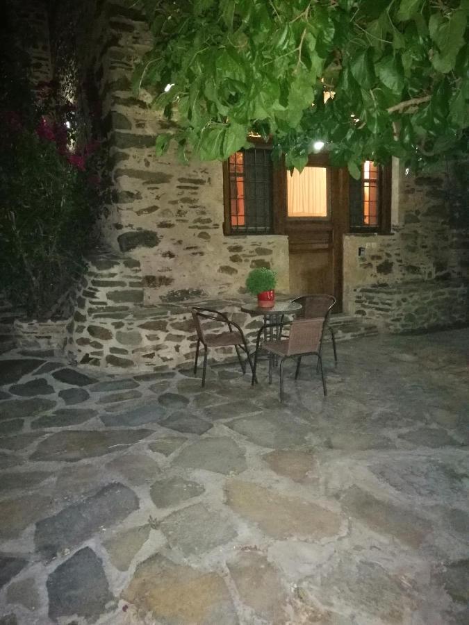 Guesthousekamara Monemvasía Eksteriør bilde