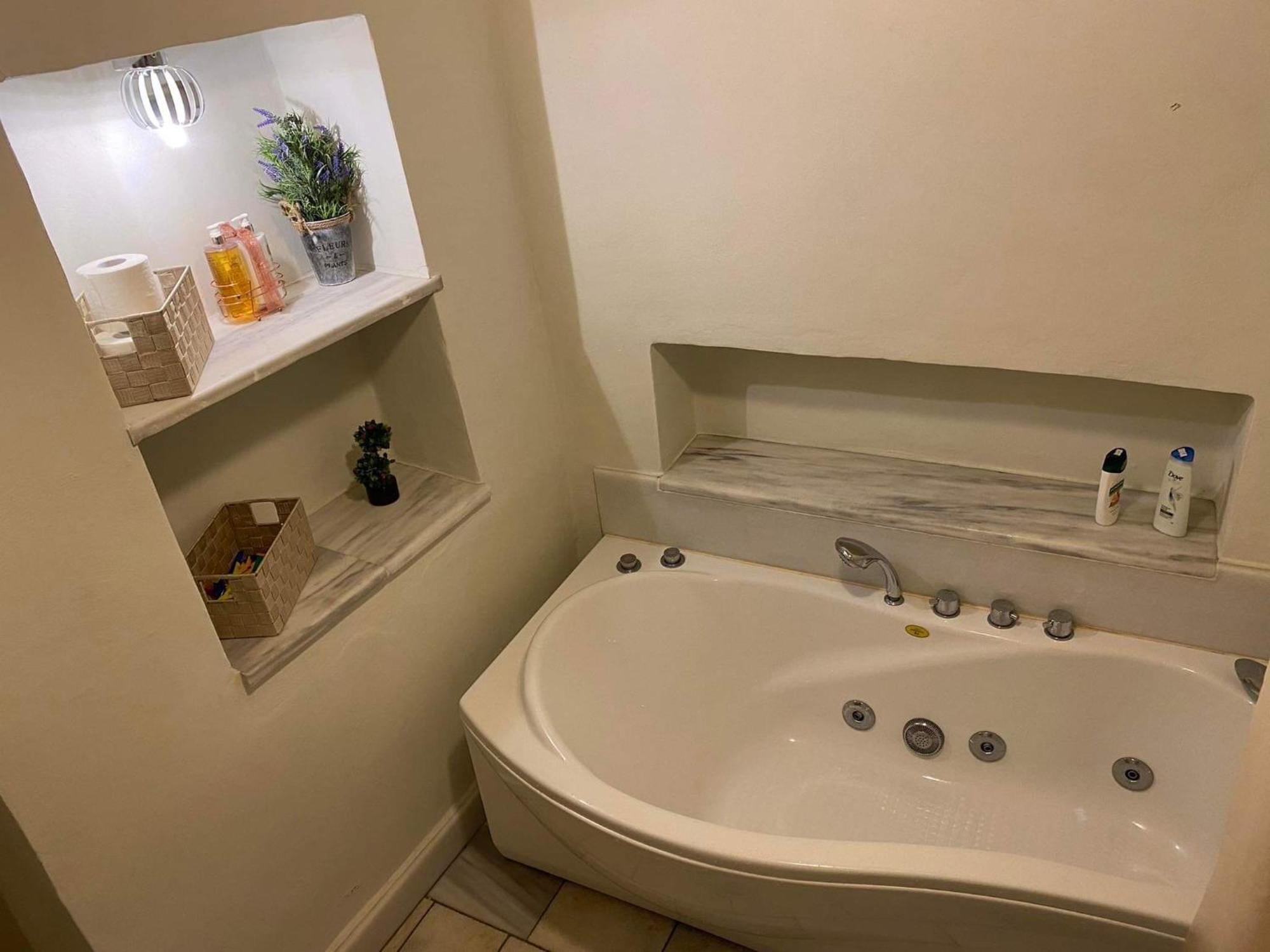 Guesthousekamara Monemvasía Eksteriør bilde